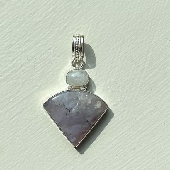 NWOT Sundance Misty Light Pendant Rainbow Moonstone Dendritic Opal Sterling